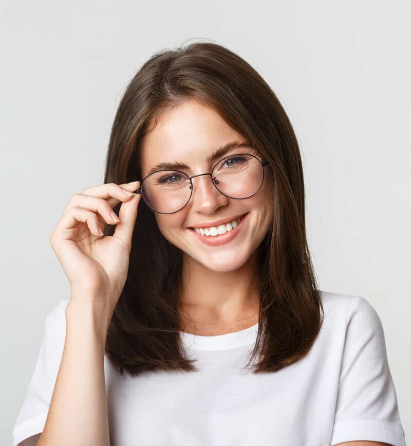 close up of smiling confident beautiful brunette g 2aq2ckn 800x867 1.jpeg